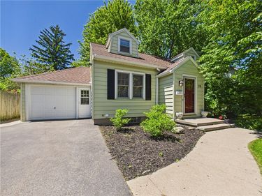 79 Ridgewood Dr , Rochester, NY 14622