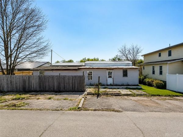 420 6th Street, Zanesville, OH 43771