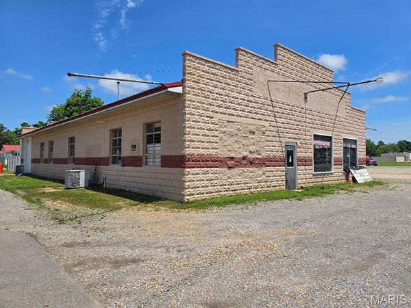 120 W Business Highway 60, Dexter, MO 63841