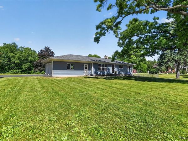 2250 Montague Road, Davison, MI 48423