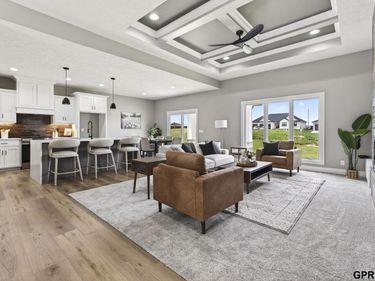 20126 U Street, Omaha, NE 68135