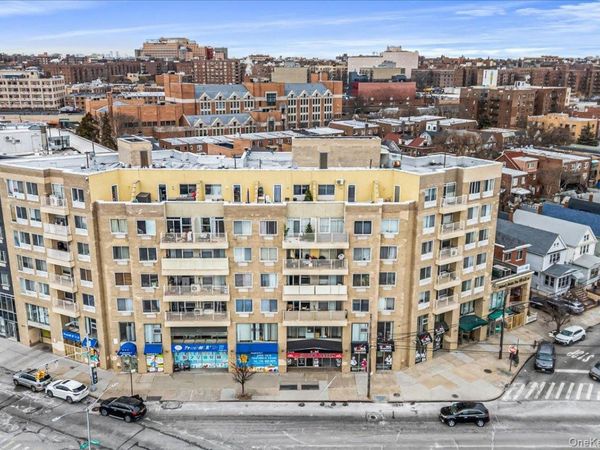 81-15 Queens Boulevard , Unit 4H, Elmhurst, NY 11373