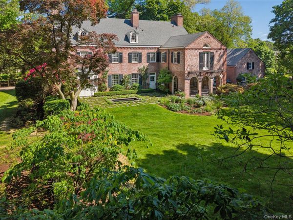 1384 Park Lane , Pelham, NY 10803