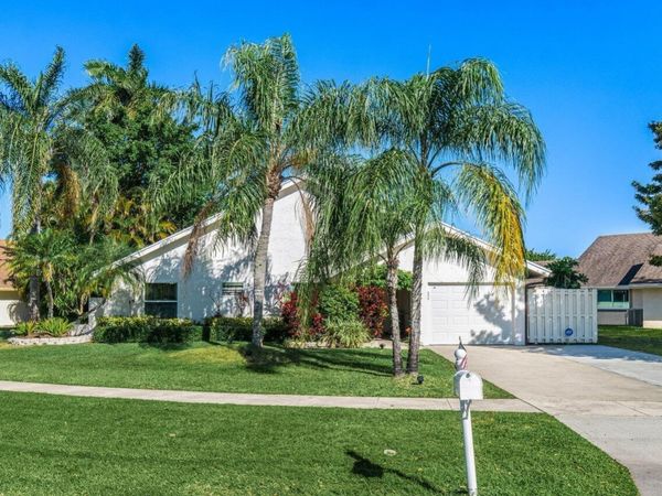 22525 Swordfish Drive, Boca Raton, FL 33428