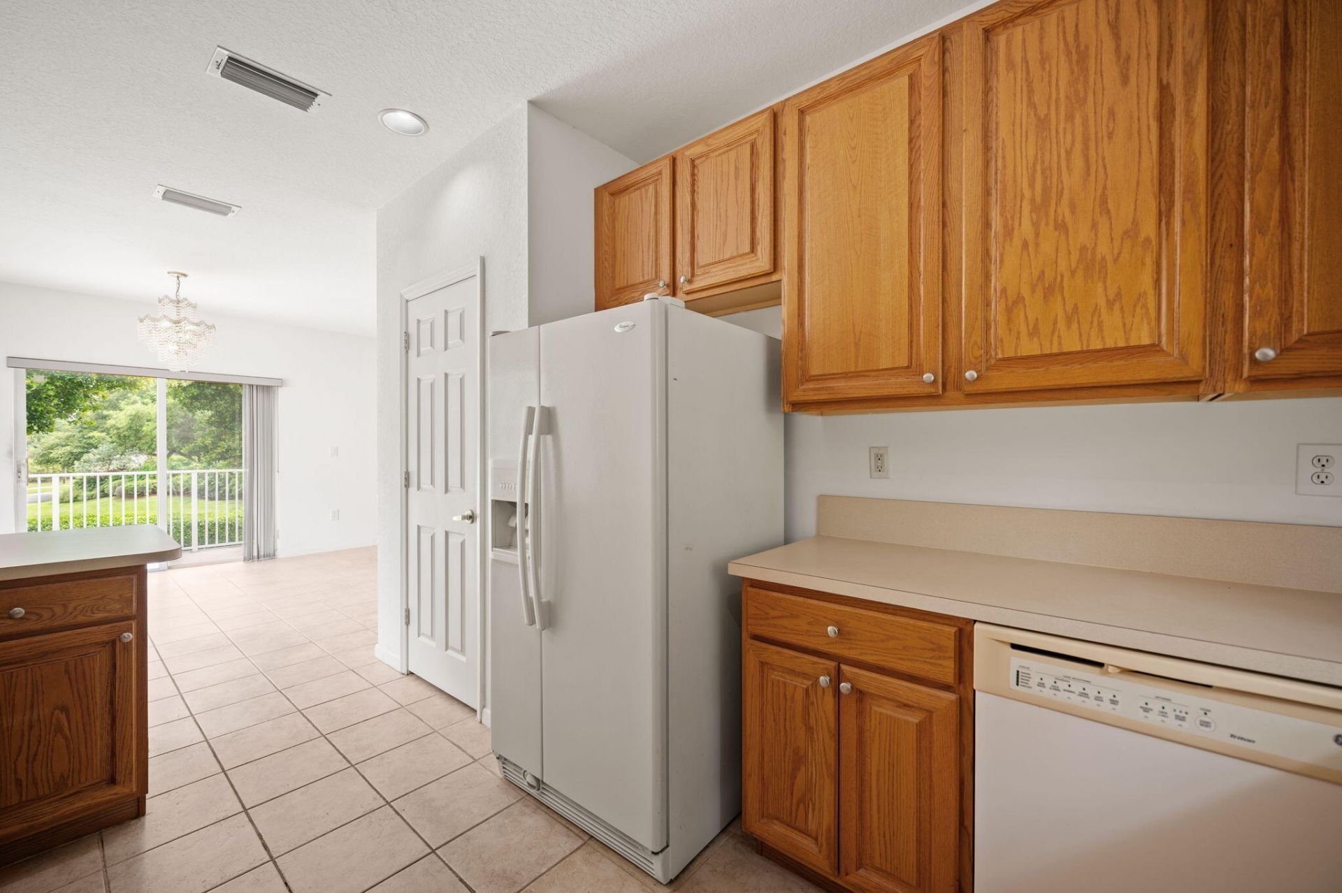 2110 NW 75th Way, Pembroke Pines, FL 33024 Photo