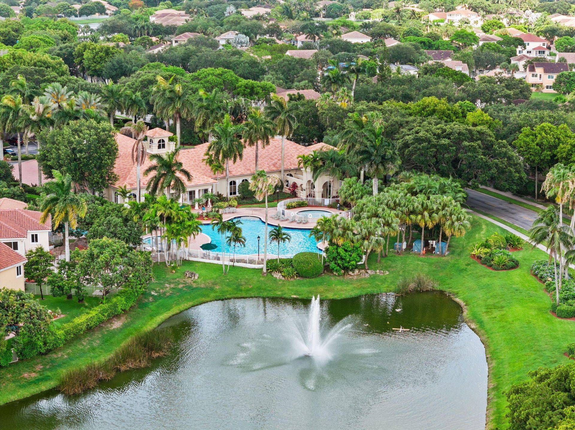 2110 NW 75th Way, Pembroke Pines, FL 33024 Photo