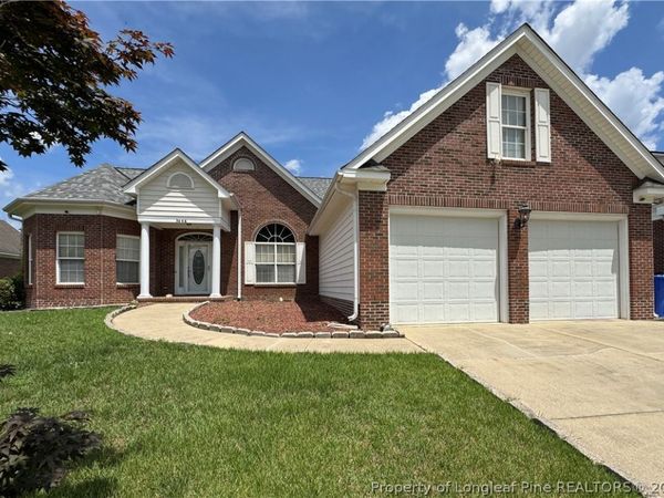 3446 Beckford Lane, Fayetteville, NC 28304