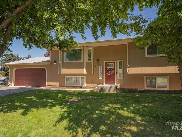 3713 18th St, Lewiston, ID 83501