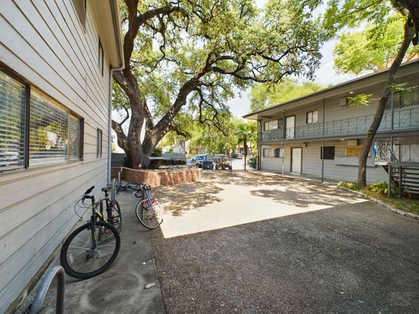 803 W 28th ST , Unit 202, Austin, TX 78705