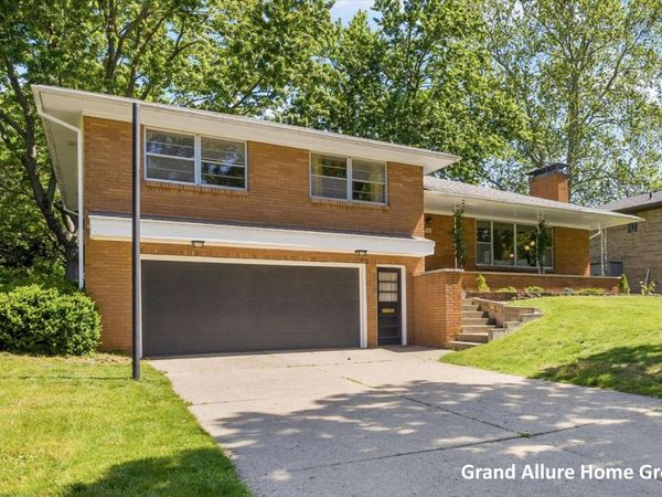 549 Sligh Boulevard NE, Grand Rapids, MI 49505