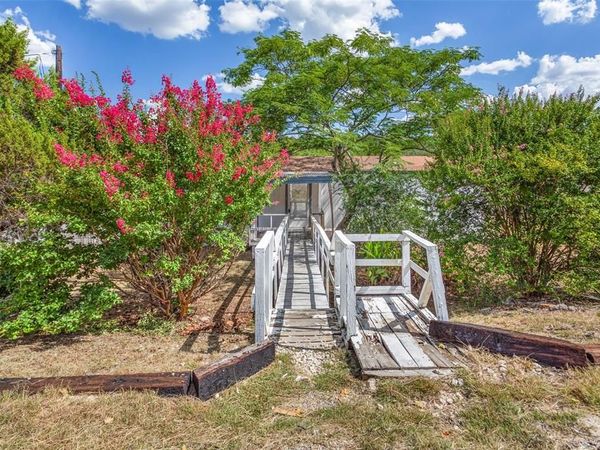1321 Phoenix Court, Granbury, TX 76048