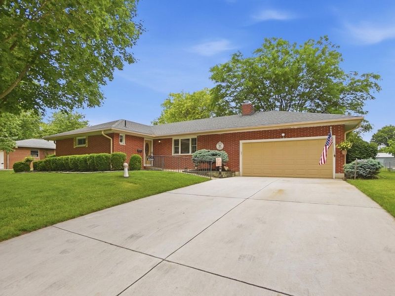 236 Drakewood Road, Westerville, OH 43081 Photo 3