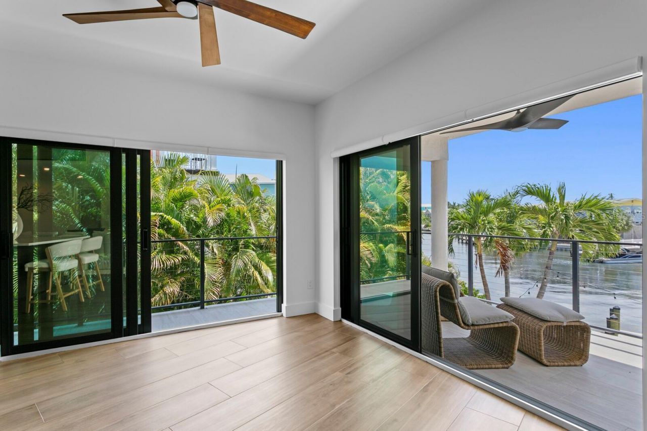 201 N Harbor Drive, Holmes Beach, FL 34217 Photo