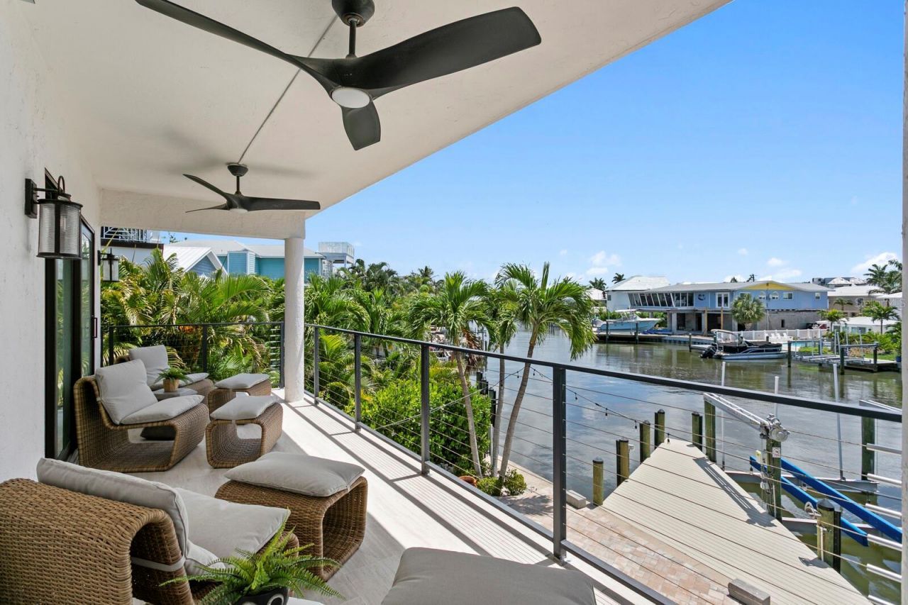 201 N Harbor Drive, Holmes Beach, FL 34217 Photo