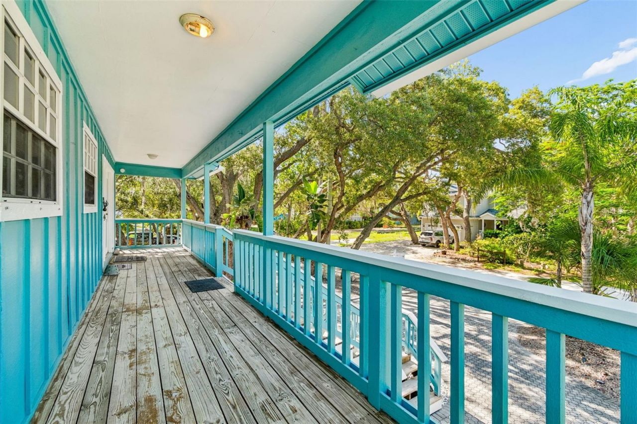 416 Tennessee Avenue, Crystal Beach, FL 34681 Photo
