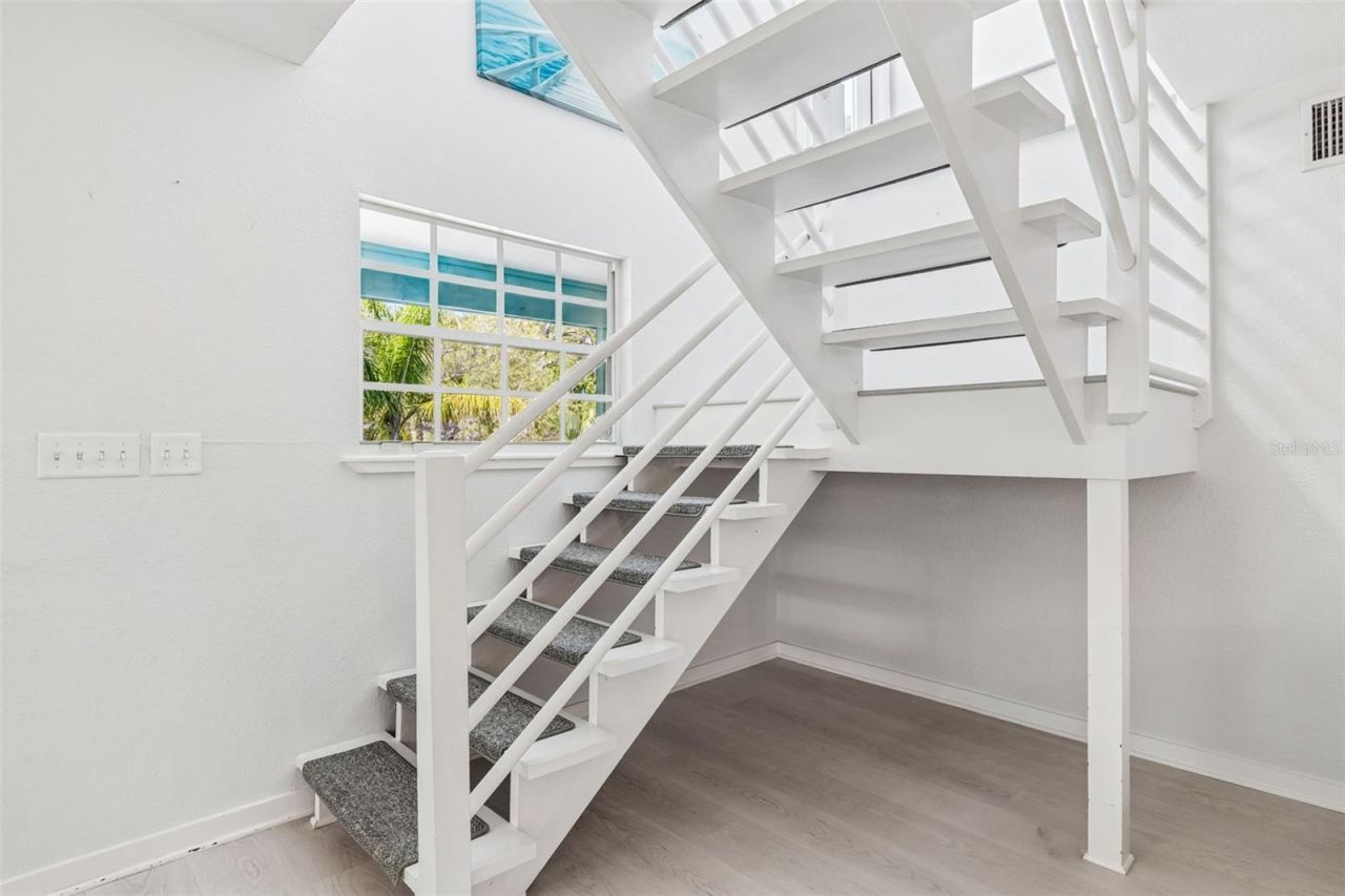 416 Tennessee Avenue, Crystal Beach, FL 34681 Photo