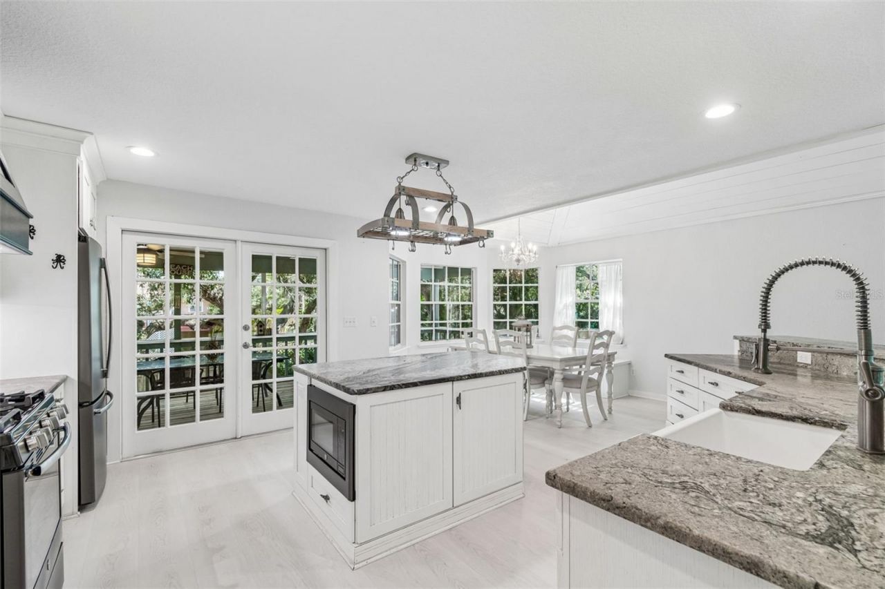 416 Tennessee Avenue, Crystal Beach, FL 34681 Photo