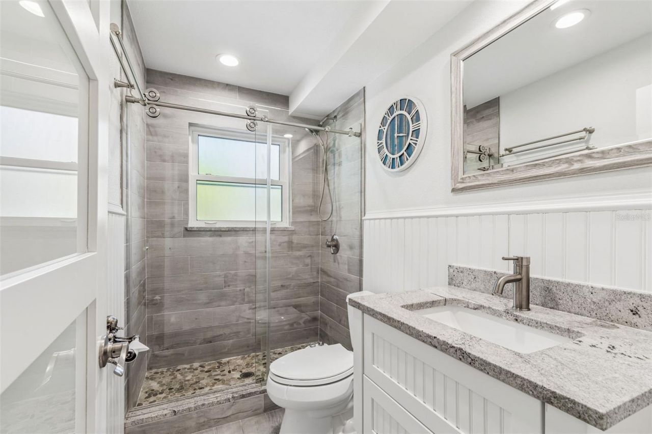 416 Tennessee Avenue, Crystal Beach, FL 34681 Photo