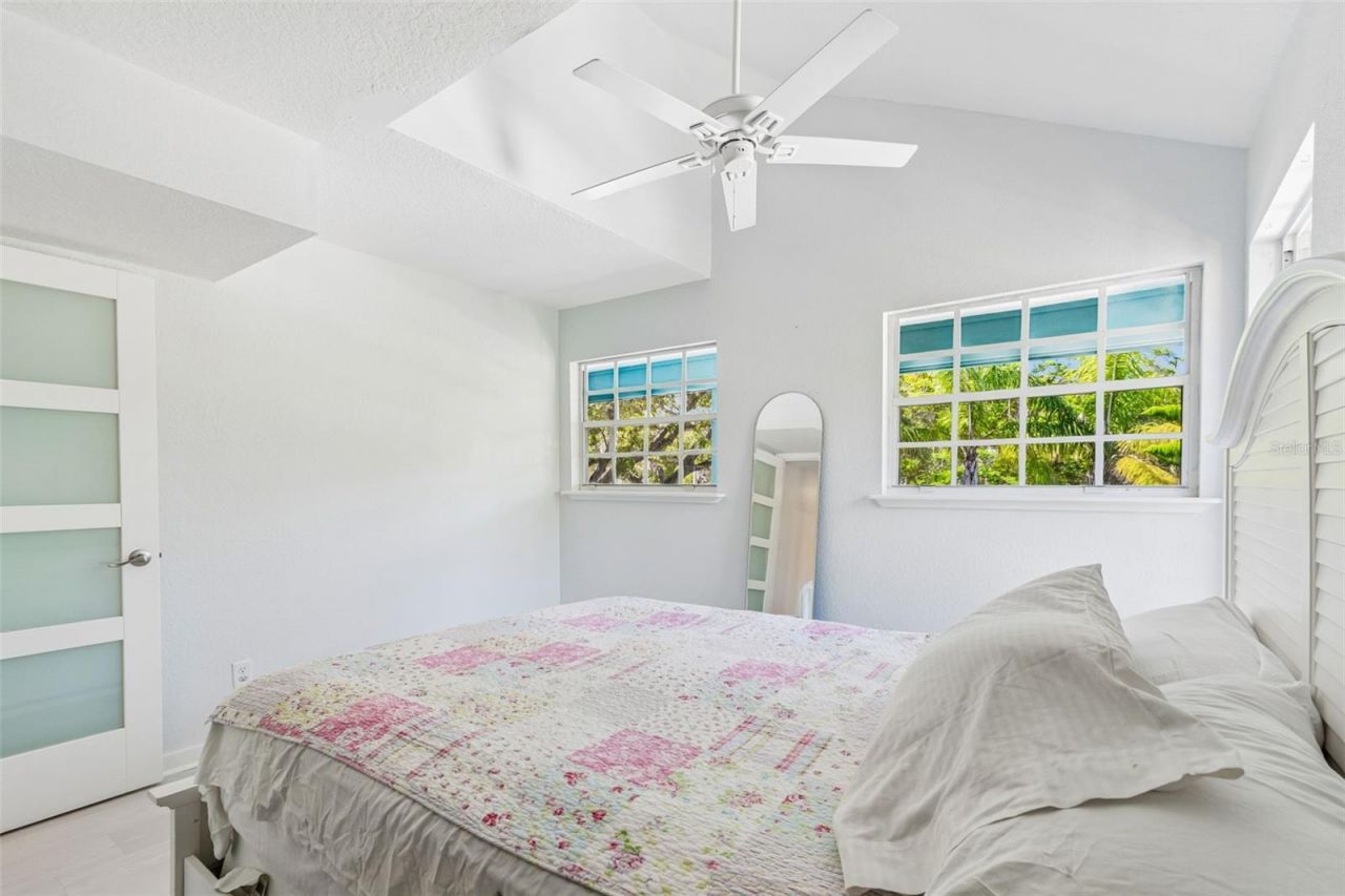 416 Tennessee Avenue, Crystal Beach, FL 34681 Photo