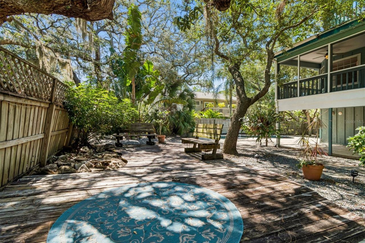 416 Tennessee Avenue, Crystal Beach, FL 34681 Photo