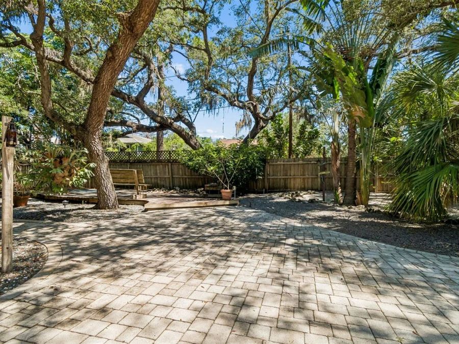 Property Image 61