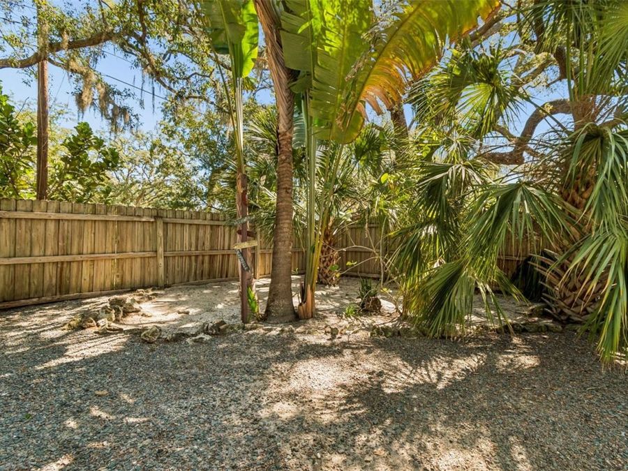 Property Image 62