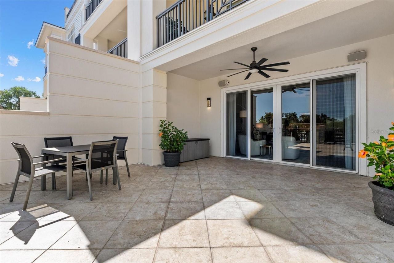 888 S Orange Avenue, Unit 2C, Sarasota, FL 34236 Photo