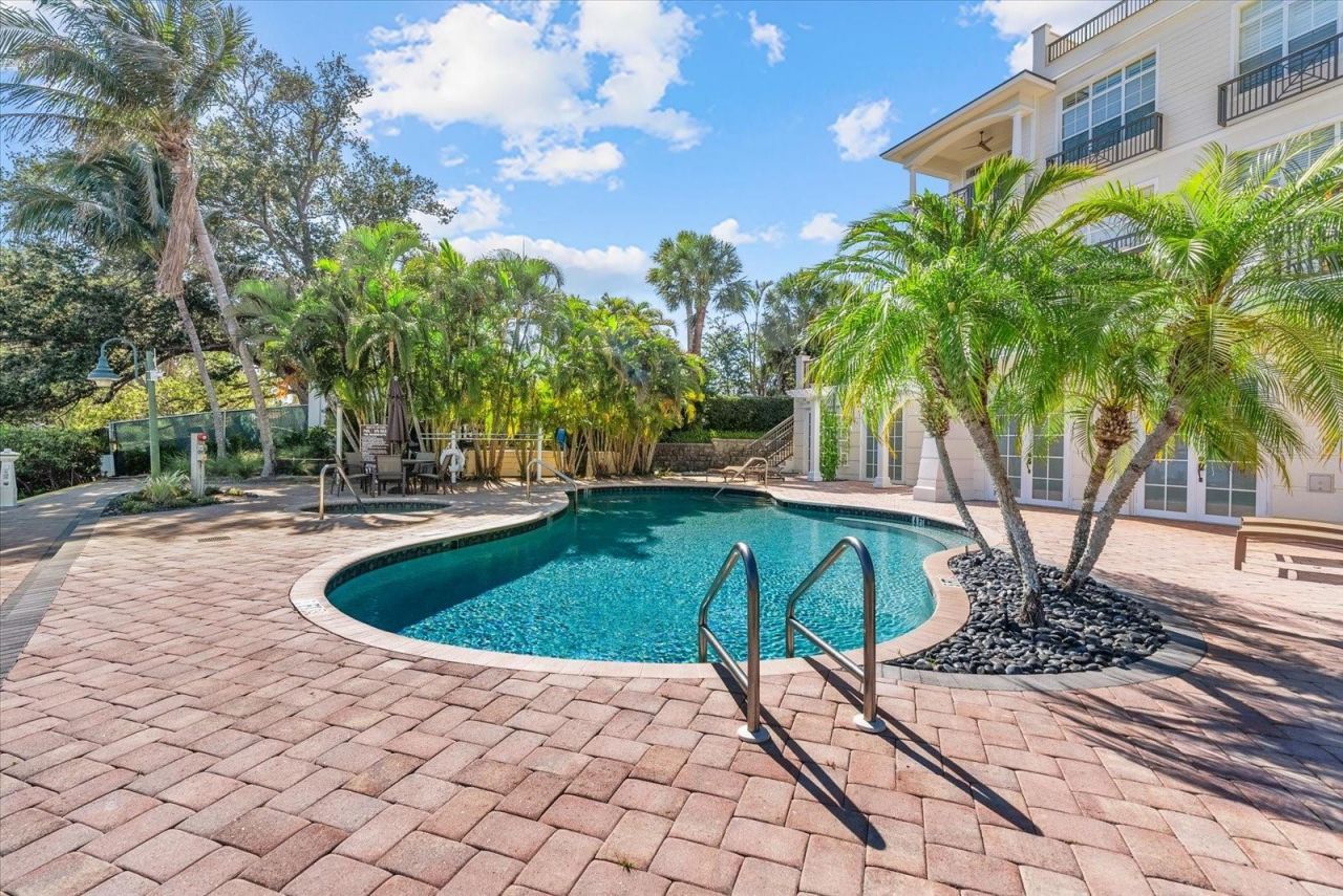 888 S Orange Avenue, Unit 2C, Sarasota, FL 34236 Photo