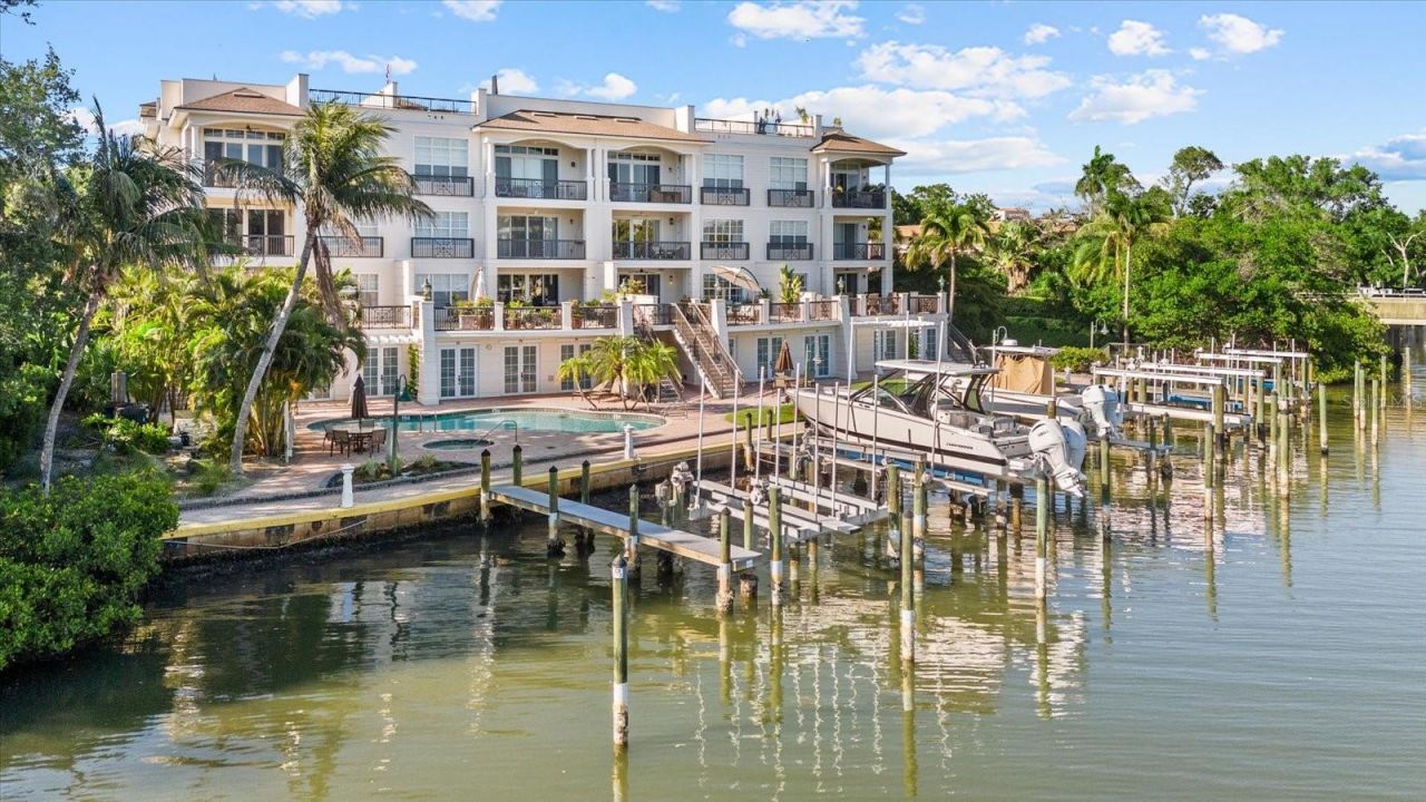 888 S Orange Avenue, Unit 2C, Sarasota, FL 34236 Photo