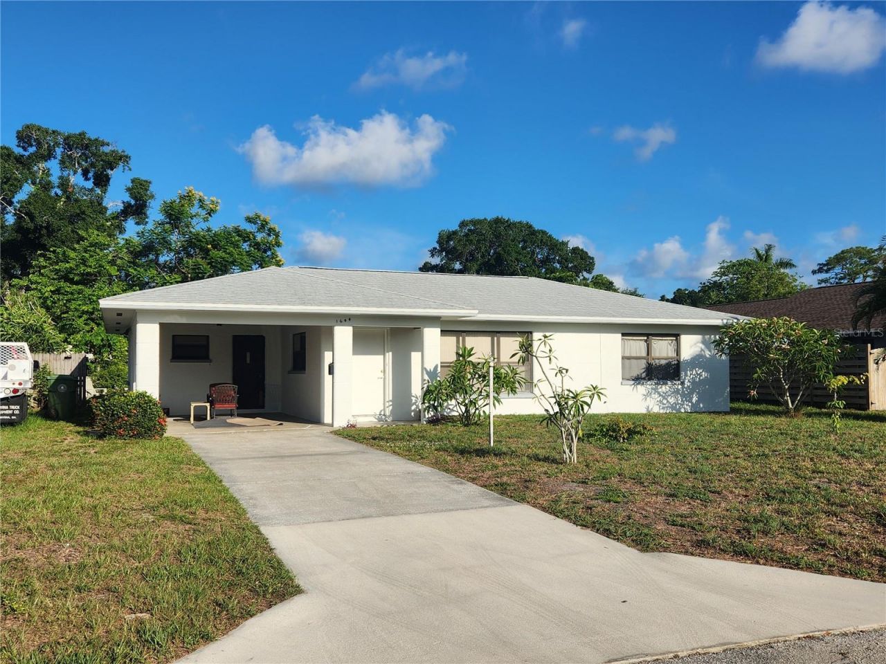 1604 28th Street W, Bradenton, FL 34205 Main Photo