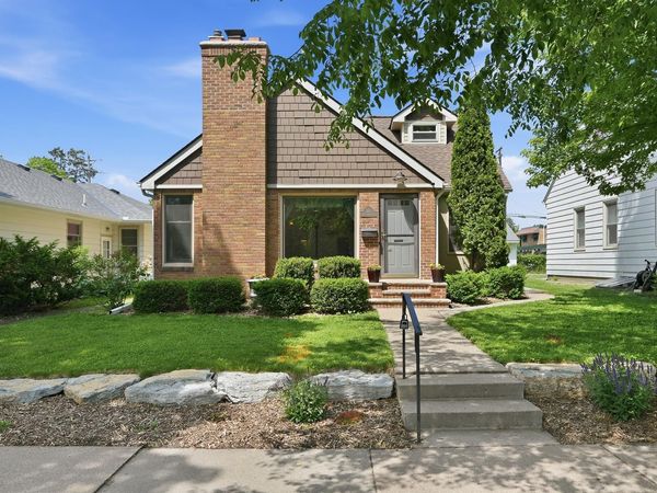681 Wilder Street S, Saint Paul, MN 55116