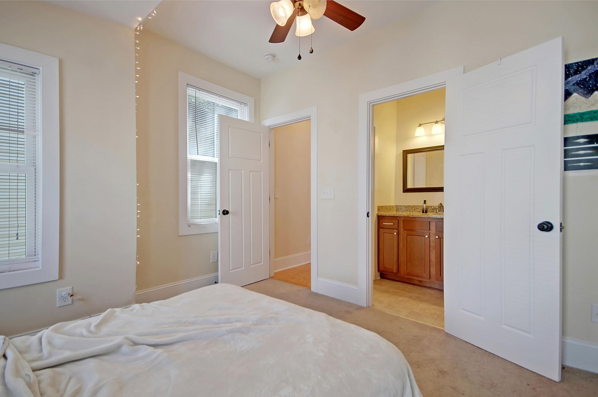 26 Blake Street Photo 12