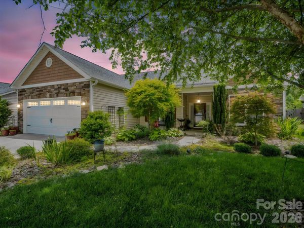 74 Foxtail Court , Hendersonville, NC 28792