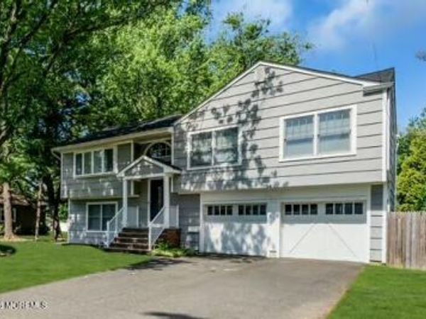 430 Church Street, Belford, NJ 07718