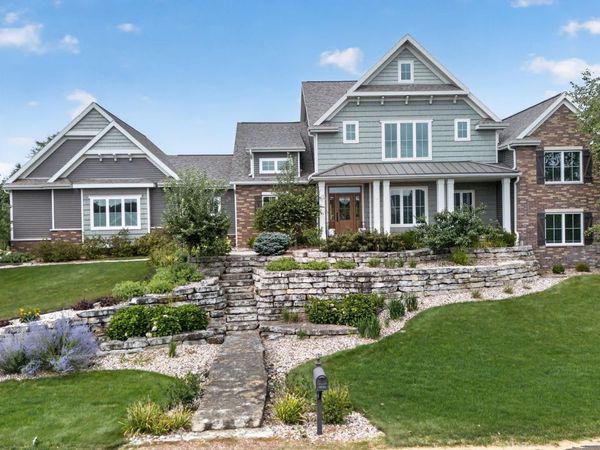 5833 Grassland Terrace, Marshall, WI 53559