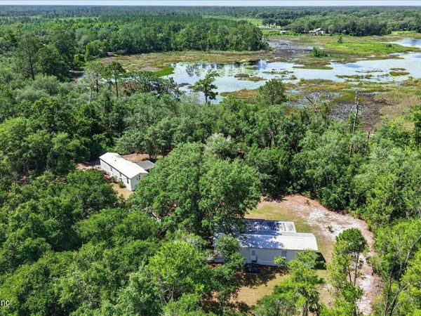 101 DIAMOND LAKE Drive, Crescent City, FL 32112