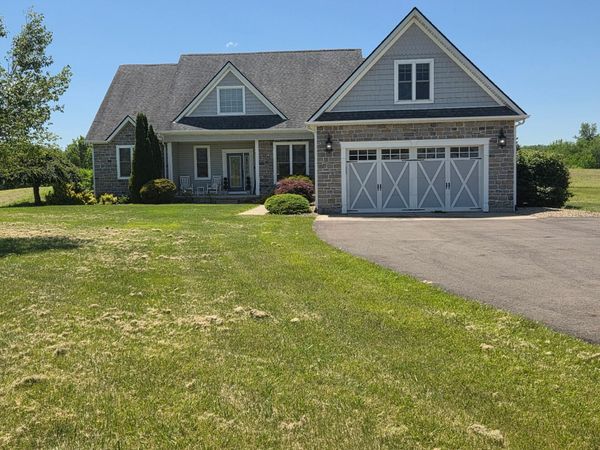 7700 State Route 95 , Fredericktown, OH 43019