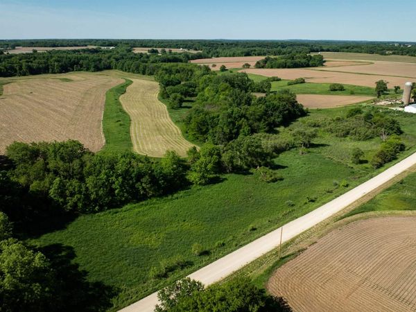 1500 Knox Rd 300 N Road, Maquon, IL 61458