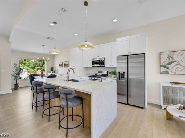 9320 January Drive , Las Vegas, NV 89134