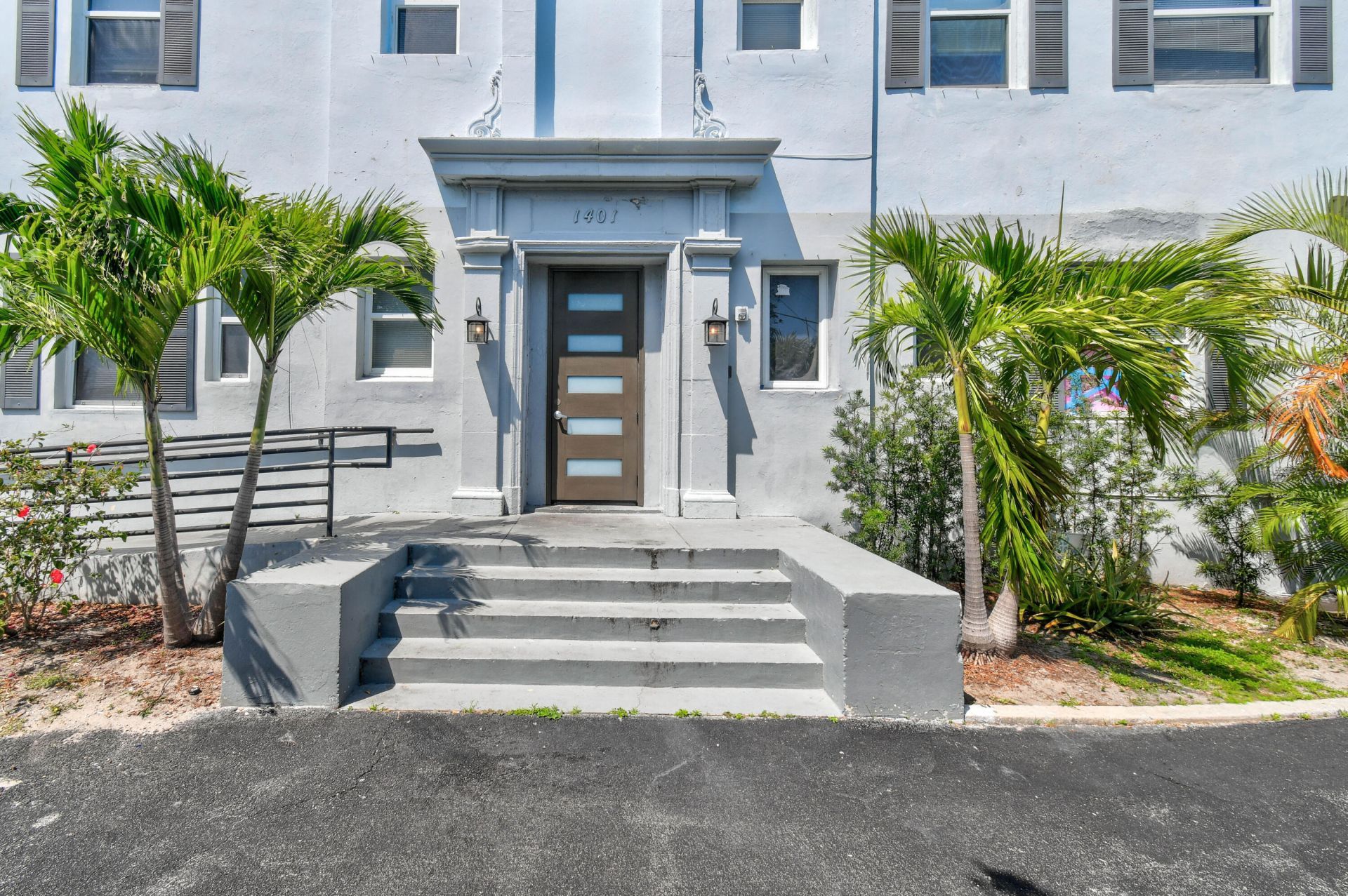 1401 Division Avenue, Unit 206, West Palm Beach, FL 33401 Photo
