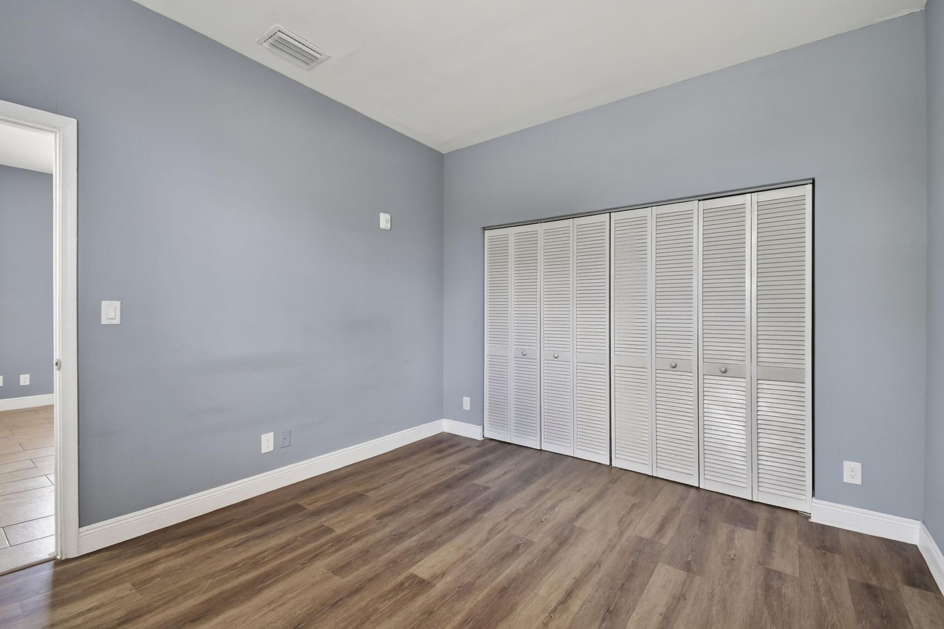 1401 Division Avenue, Unit 206, West Palm Beach, FL 33401 Photo
