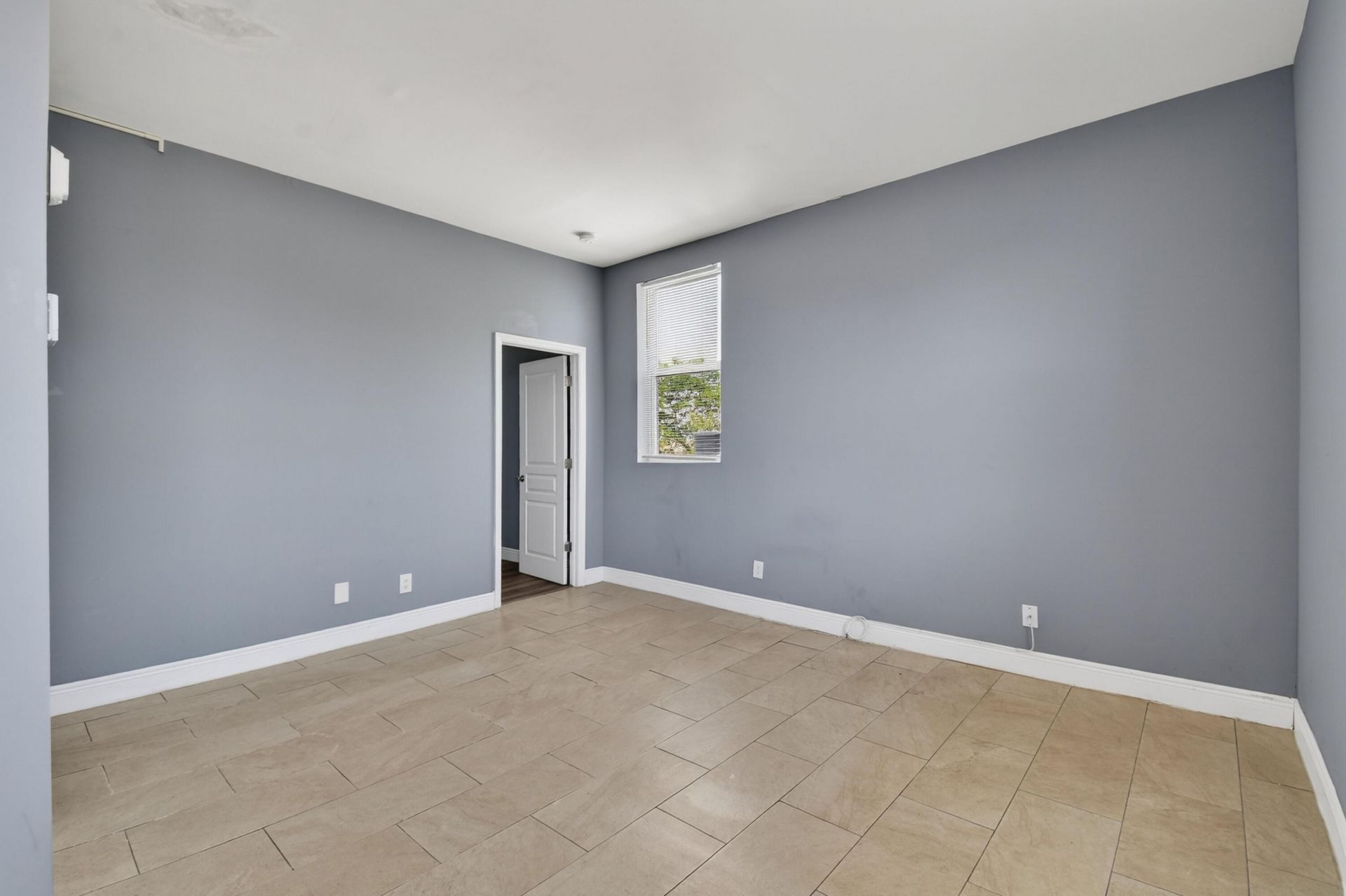 1401 Division Avenue, Unit 206, West Palm Beach, FL 33401 Photo