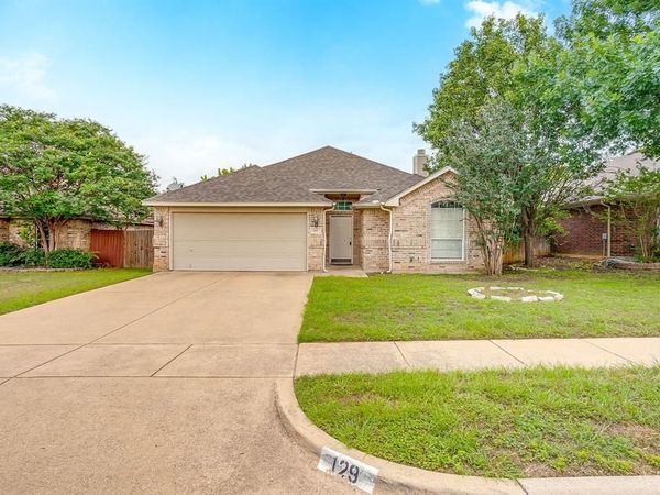 129 Hirth Drive, Crowley, TX 76036
