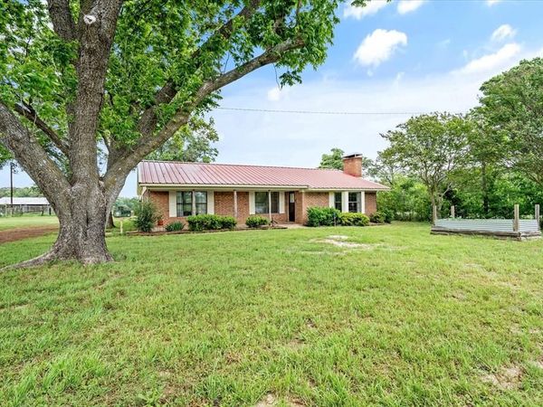 881 VZ County Road 4605, Ben Wheeler, TX 75754