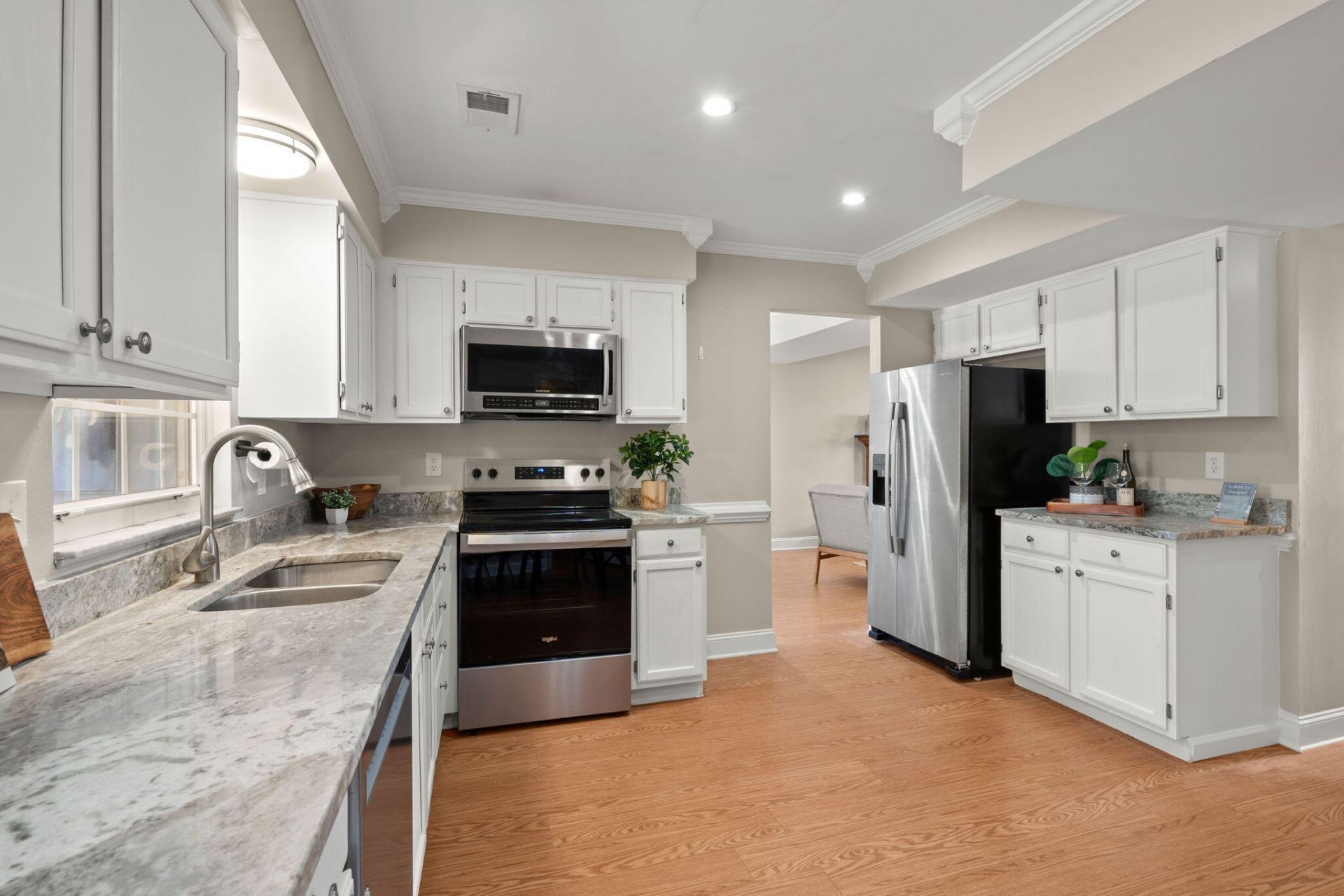 2028 Wild Flower Lane Photo 11