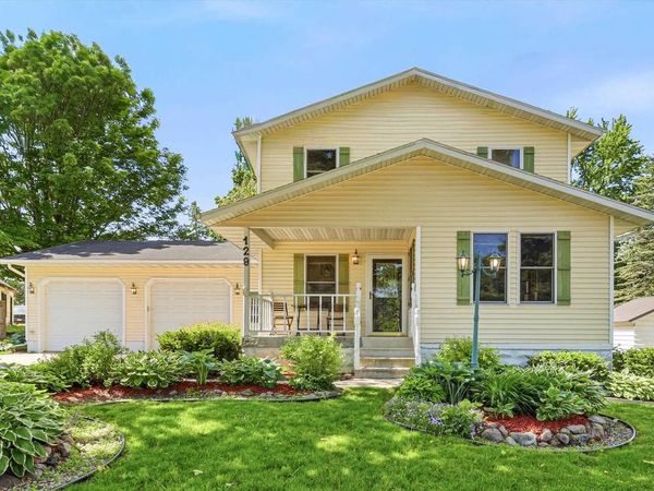 129 N PARKVIEW AVENUE, Marion, WI 54950