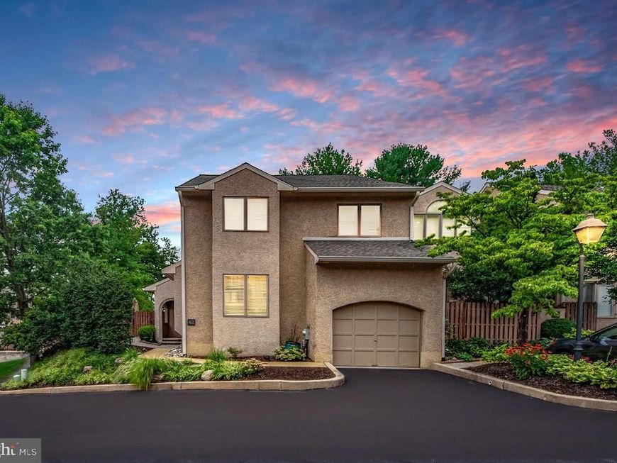 42 Greythorne Woods Circle, Wayne, PA 19087 Main Photo
