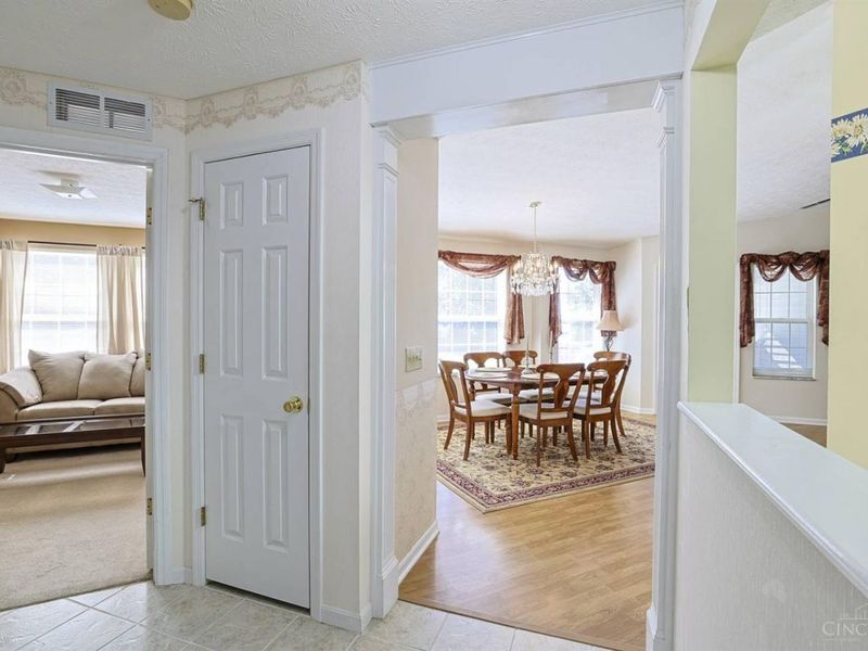 6714 Washington Circle, Middletown, OH 45005 Photo 6