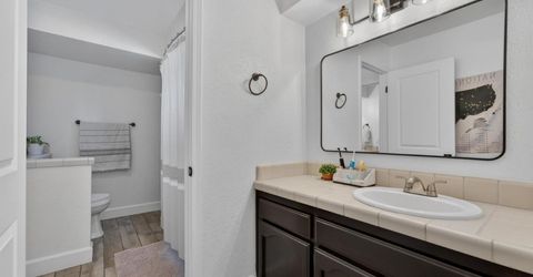 5723 Crown Ct, Rocklin, CA 95677 Photo