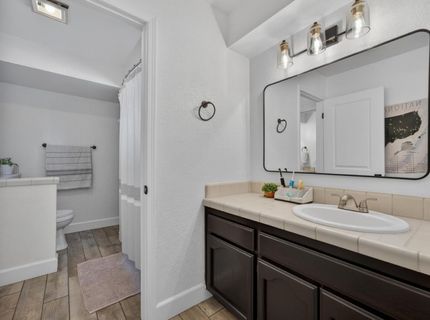 5723 Crown Ct, Rocklin, CA 95677 Photo